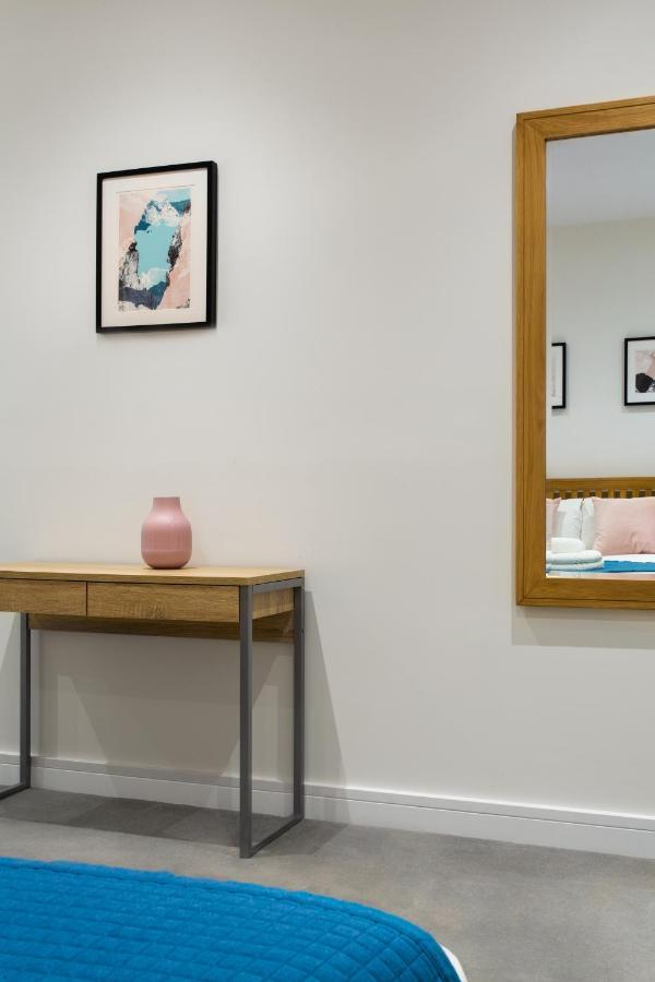 Queens Park By Viridian Apartments London Ngoại thất bức ảnh