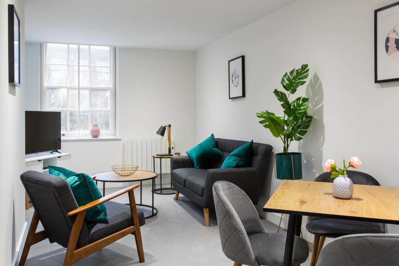 Queens Park By Viridian Apartments London Ngoại thất bức ảnh