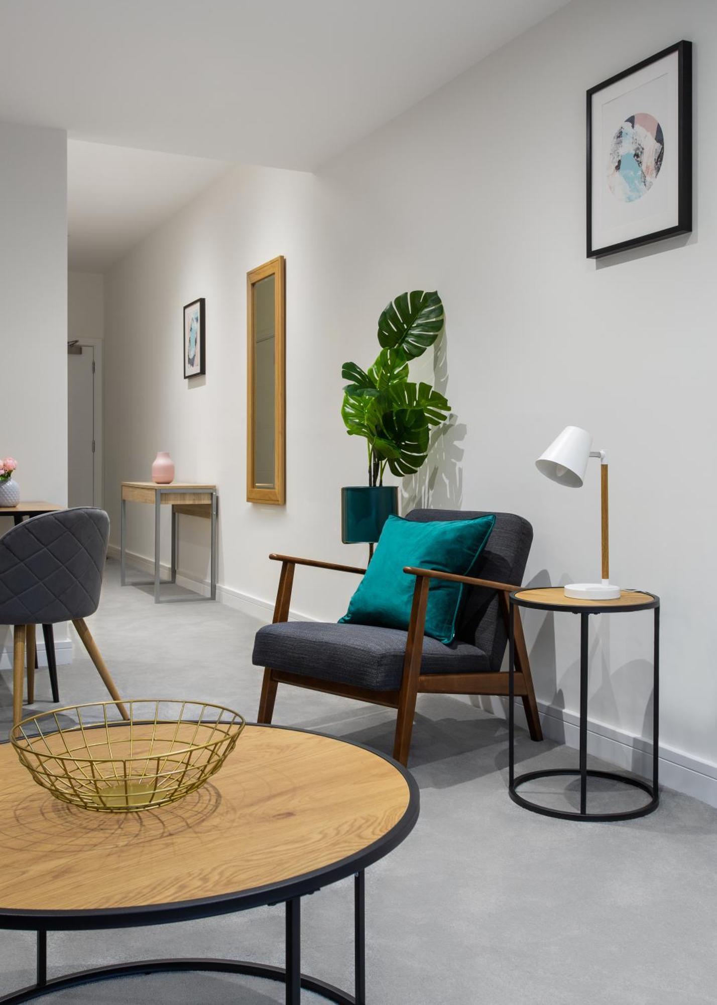 Queens Park By Viridian Apartments London Ngoại thất bức ảnh