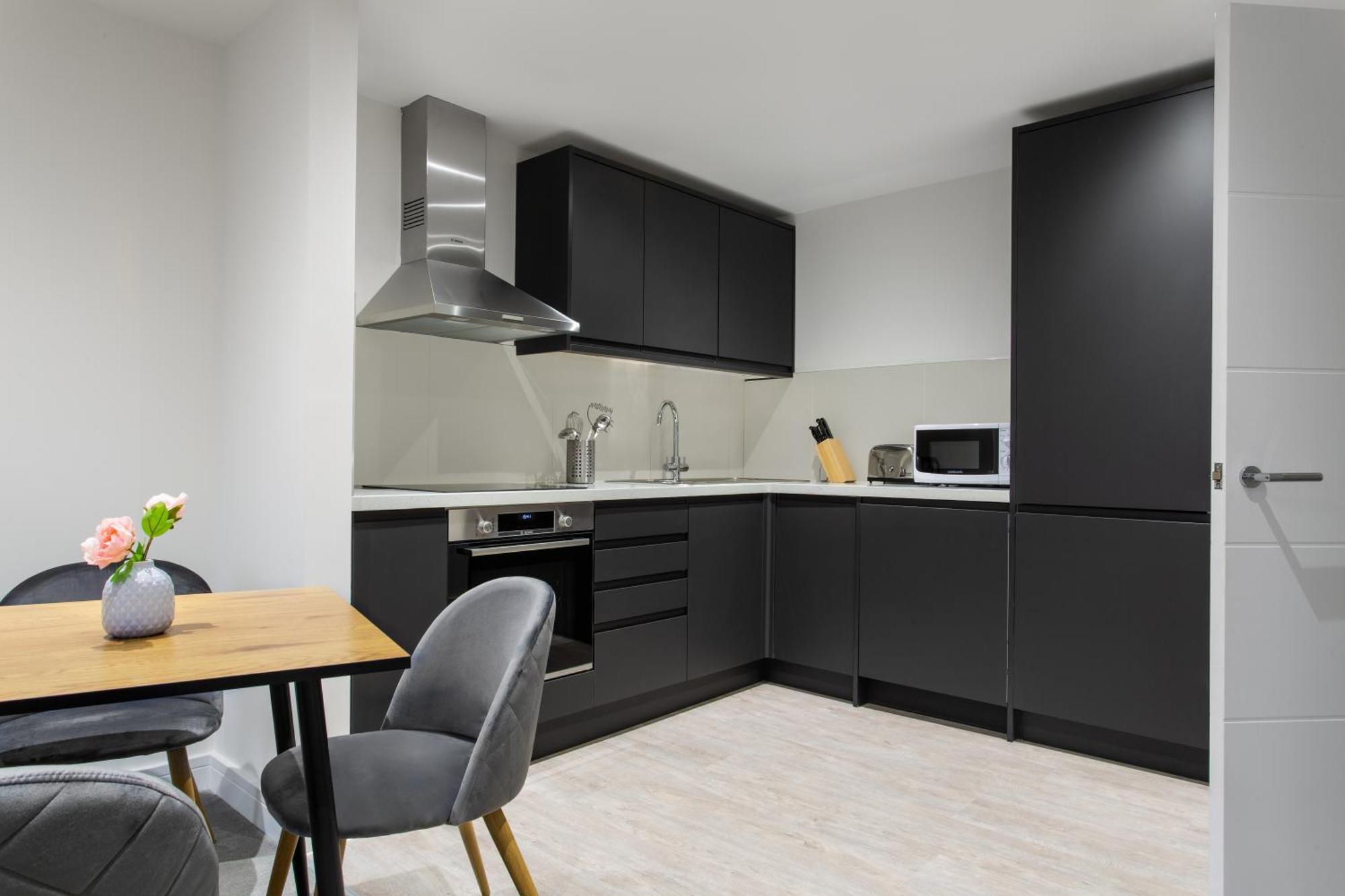 Queens Park By Viridian Apartments London Ngoại thất bức ảnh