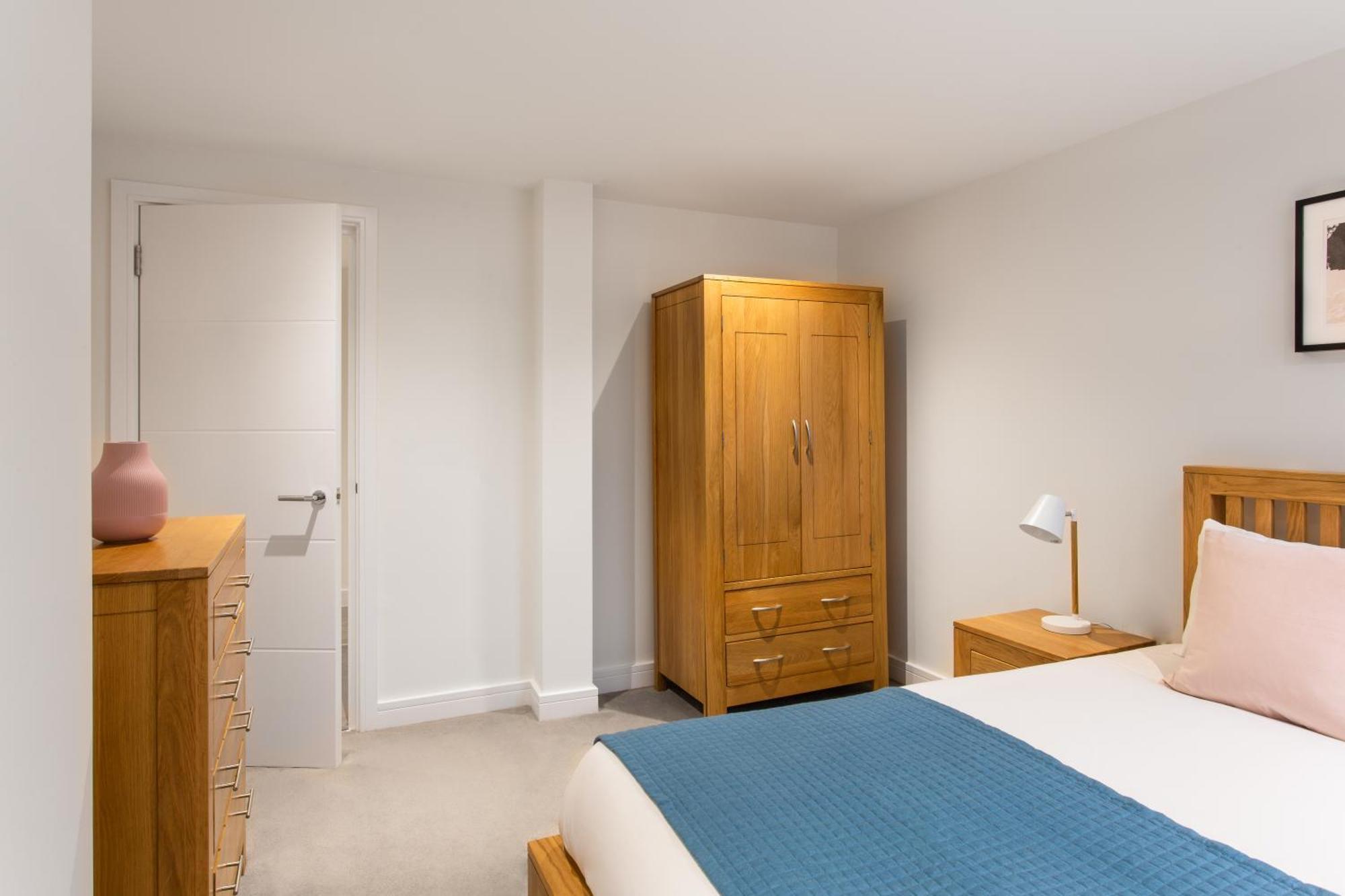 Queens Park By Viridian Apartments London Ngoại thất bức ảnh
